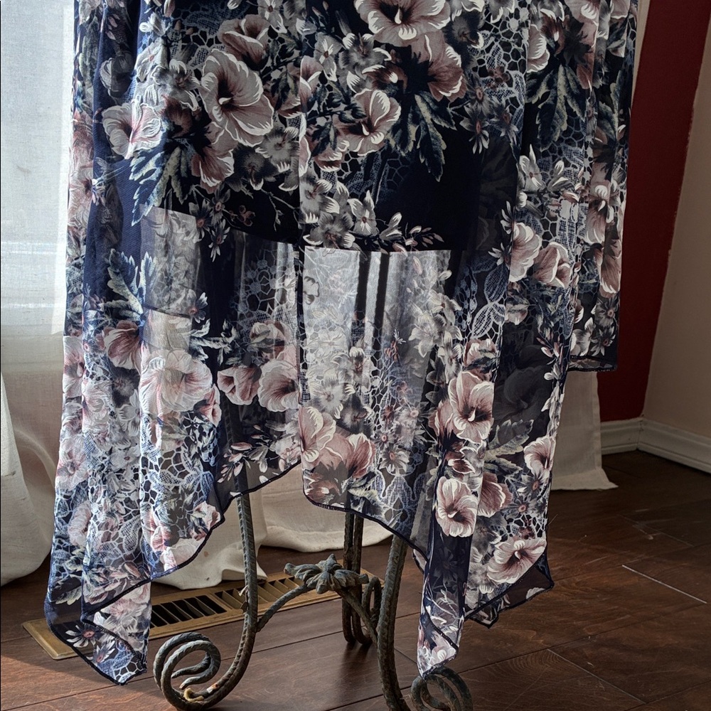 Signature by Robbie Bee Navy Floral High Low Dress - Picture 4 of 5